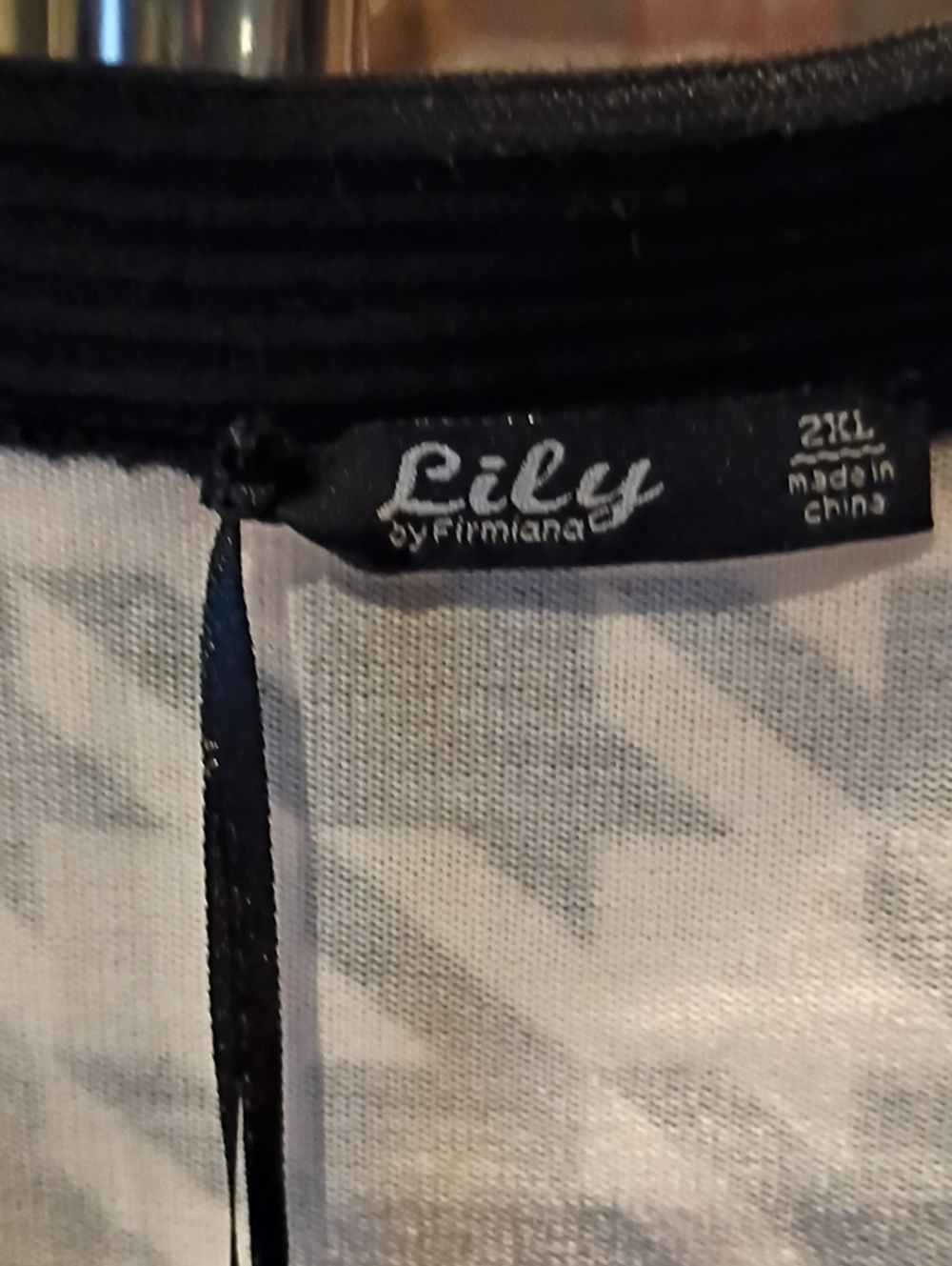 Lily by Firmiana Black & White Houndstooth Buttoned Down Cardiganm